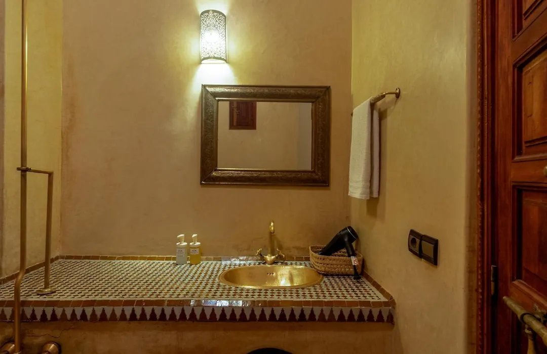 Riad Amalia-1